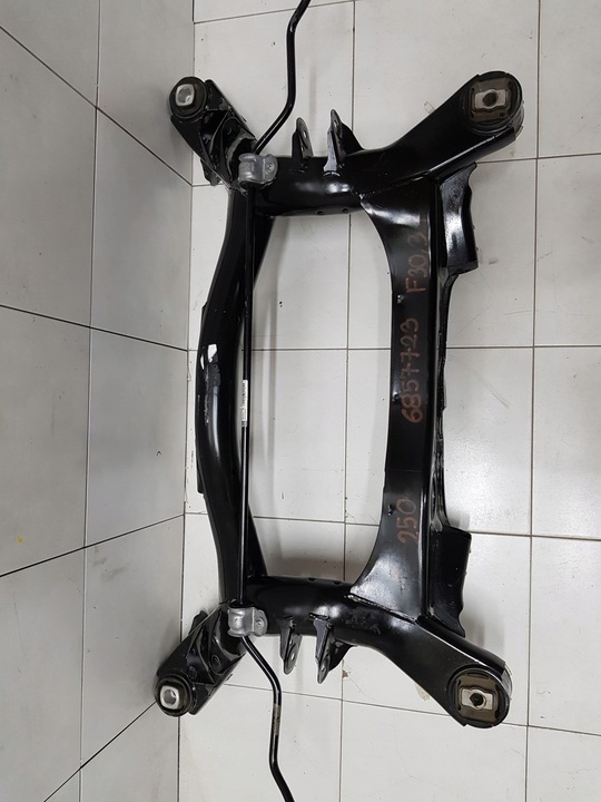 CHASSIS CHÂSSIS POUTRE ARRIÈRE BMW 1I 3 F20 21 30 31 photo 1 - milautoparts-fr.ukrlive.com