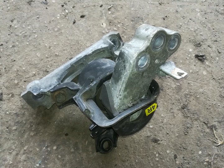 COUSSIN DE MOTEUR 2.0 D4D TOYOTA AVENSIS T27 2009- photo 2 - milautoparts-fr.ukrlive.com