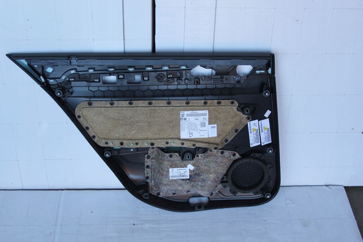 PANEL DOOR REAR RIGHT PASSAT B8 LIMO MATERIAL photo 4 - milautoparts-fr.ukrlive.com