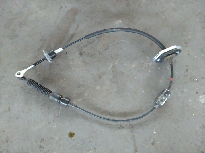 HYUNDAI TUCSON II 2015- 1.6 T-GDI A/T CABLE ZMIANA GEAR photo 1 - milautoparts-fr.ukrlive.com