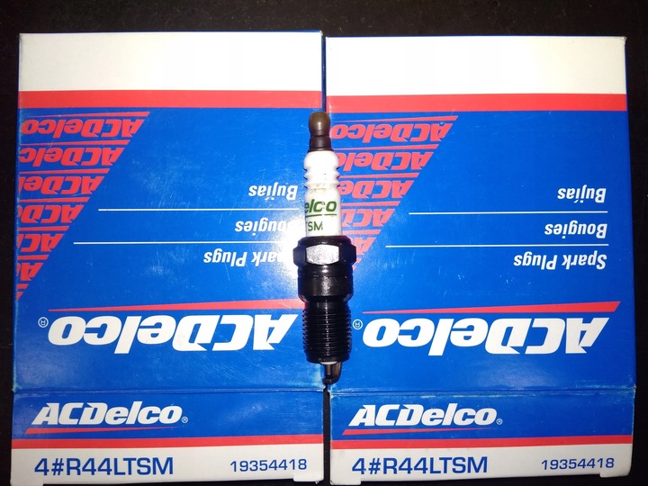 PLUG IGNITION HUMMER H2 H3 H3T AC DELCO photo 2 - milautoparts-fr.ukrlive.com