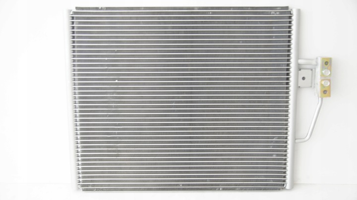 RADIATEUR DU CLIMATISEUR BMW 5 E39 1995-2004 ÉTAT NOUVEAU photo 1 - milautoparts-fr.ukrlive.com