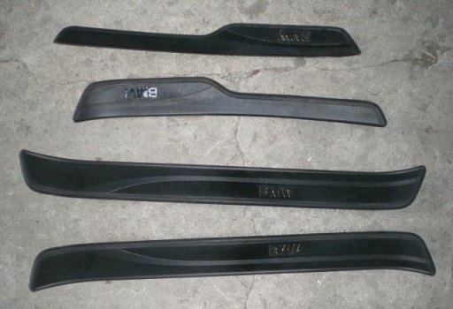 COUVE-JOINT PLANCHE DÉCOR SEUIL E90 BMW 3 SEDAN ZVAT photo 1 - milautoparts-fr.ukrlive.com