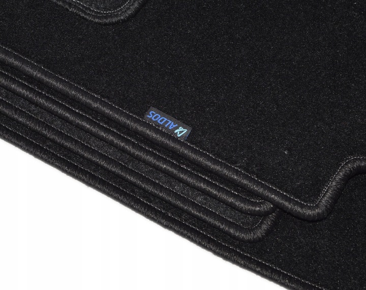 VW CADDY 04-15R. 3RZAD MATS VELOUR SILVER PC photo 1 - milautoparts-fr.ukrlive.com