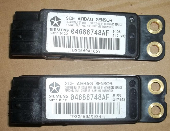 Voyager 01-2007 рік датчик airbag 04686748af, Ціна