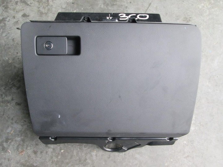 Бардачок консоли vw passat b6 3c0, Цена