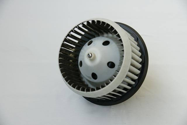 Alfa romeo oe 885001755 вентилятор вентиляции, Цена