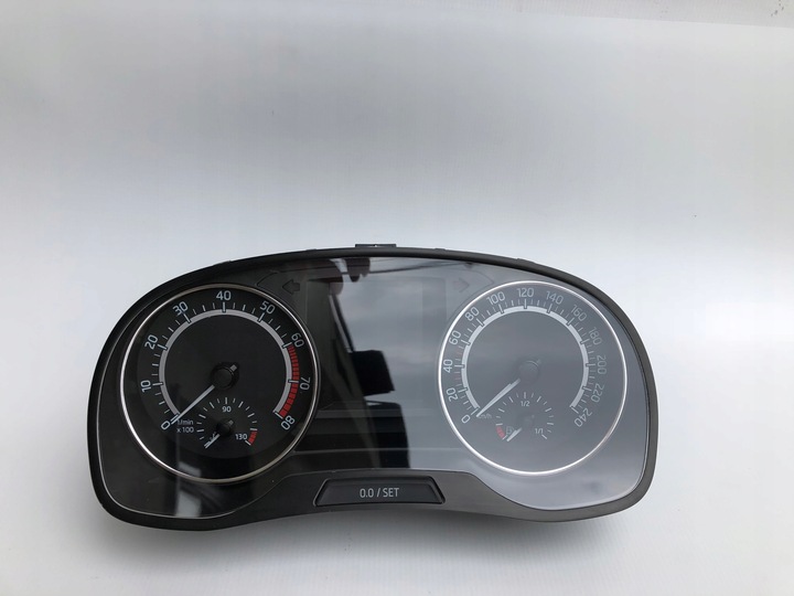 Щиток приборів skoda fabia iii 6v0920746c, Ціна