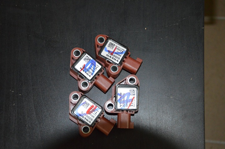 Датчик удару volvo v50 s40 04-08 92069975, Ціна