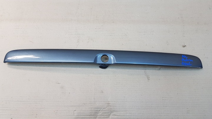 Opel astra ii g накладка кришки багажника накладка 8062860 хетчбек, Ціна