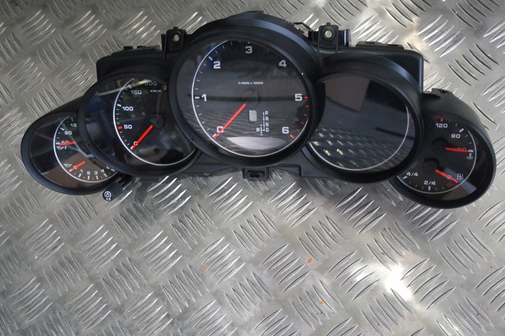 Щиток приборов porsche cayenne 7p5920904j дизель, Цена