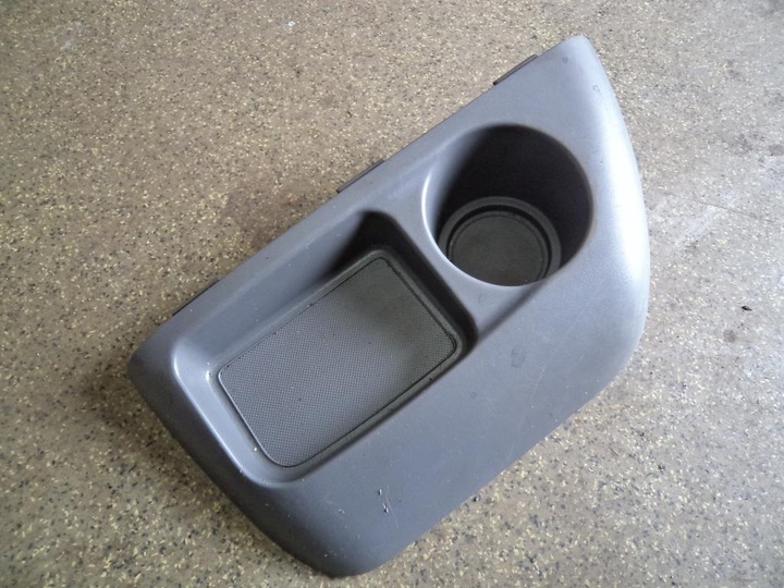 фото №1, Carens ii 2 подставка кружка бардачок полка пластик