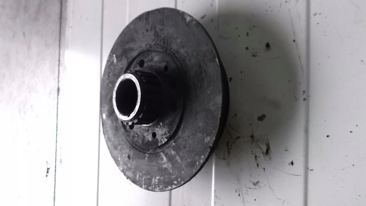 фото №4, Rover sd1 2300s mk2 2.3 колесо пасове вала