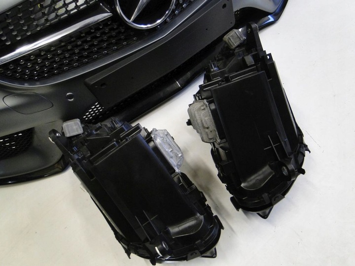 фото №9, Mercedes c клас w205 купе amg лампа права ліва