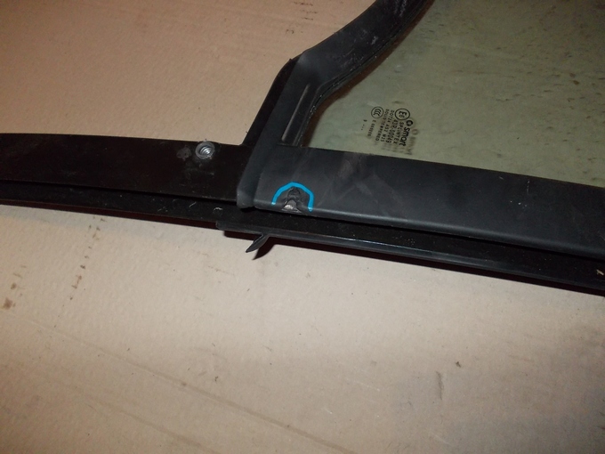 фото №3, Скло суцільна з рамка smart fortwo w451 c451 права оригінал.