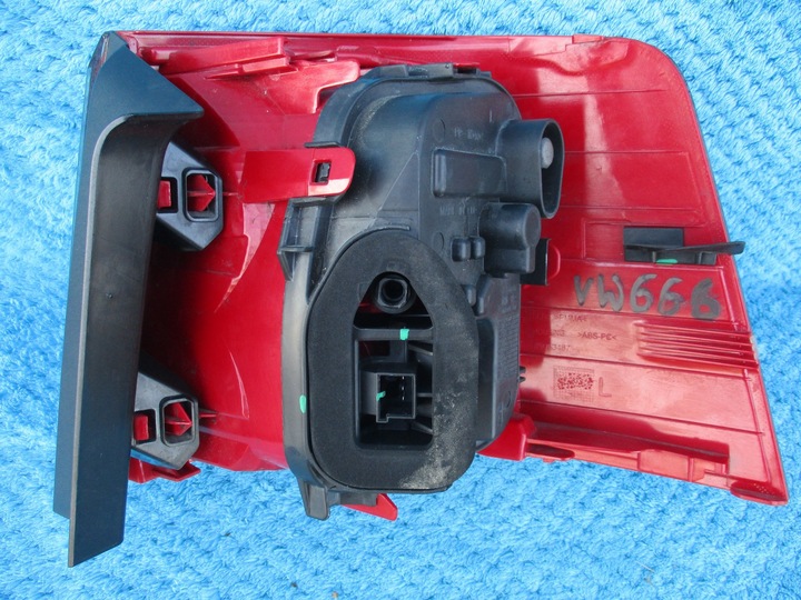 фото №5, Vw sharan 7n0 лампа задня зад ліва led