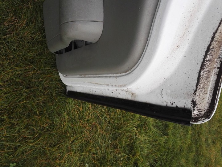 фото №14, Дверь перед trafic vivaro primastar 01-14 белый