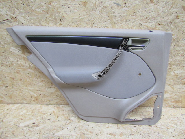 фото №1, 5 mercedes w202 рестайлинг левый зад боковина обивка дверь tylnel левая