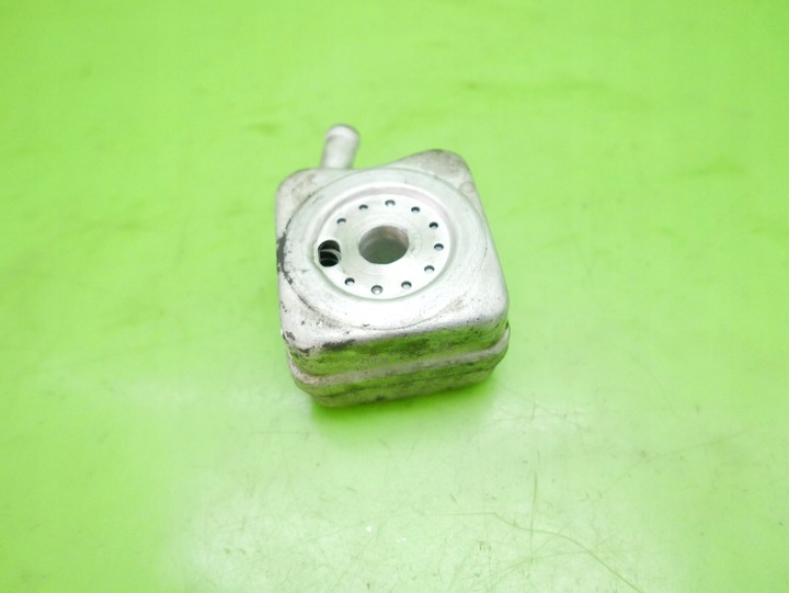 фото №6, Радіаторів радіатор масла vw golf plus 1.9 tdi