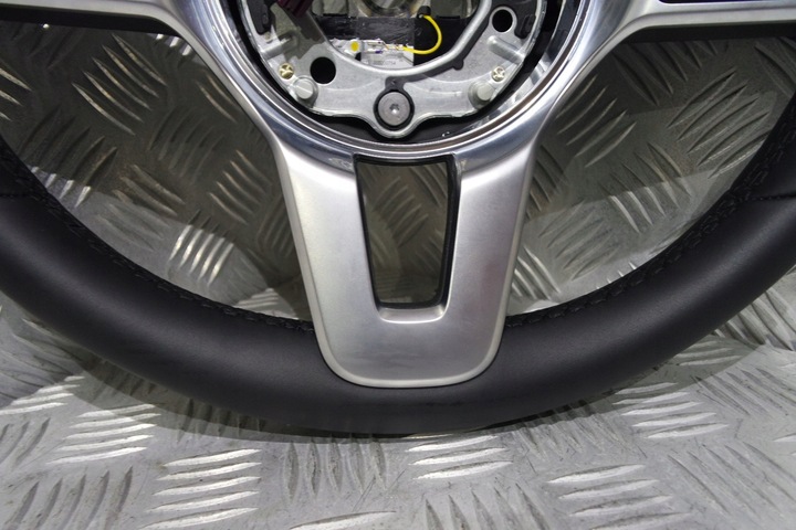 фото №6, Mercedes e w213 кермо шкіра jak нова k194