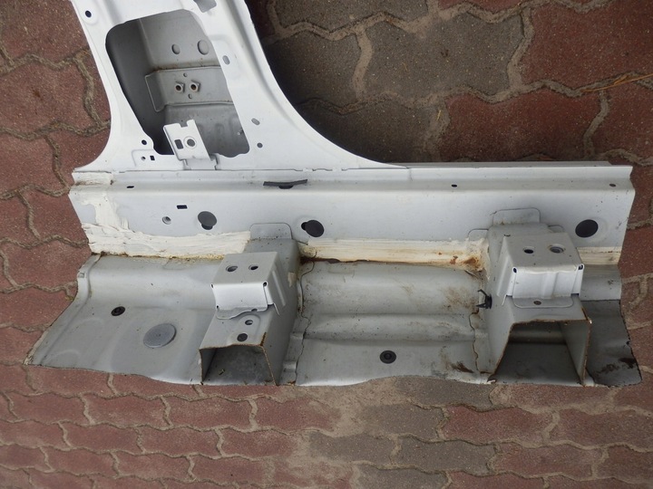 фото №9, Nissan qashqai ii стойка левый обшивка порог