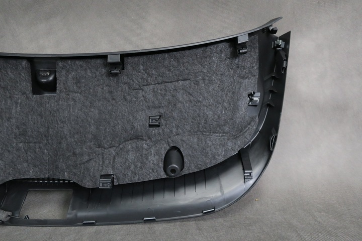 фото №8, Обивка крышки багажника audi tt 8s 8s8867979