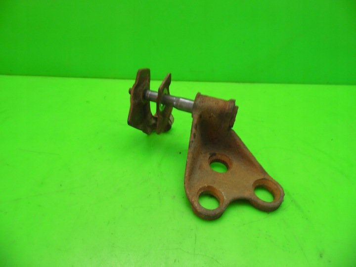 фото №1, Лапи двигуна ліва mazda 323c ba v 1.5 16v 94-98