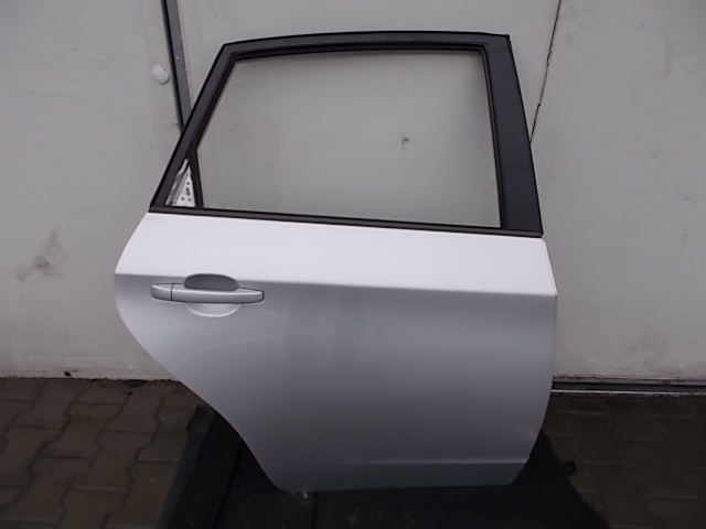 фото №1, Subaru impreza iii gh 07r- hb дверь правые зад c3s