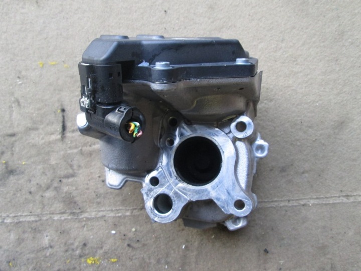 EGR Mercedes E Klasa 207 COUPE 2,2 CDI A6511400460