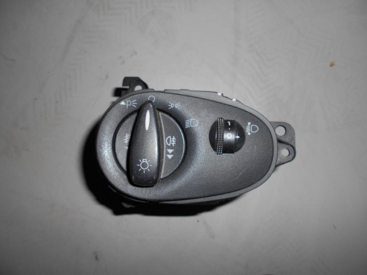 vypínač světel FORD FOCUS O3r