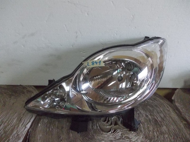 LIGHT FRONT FRONT LEFT PEUGEOT 107