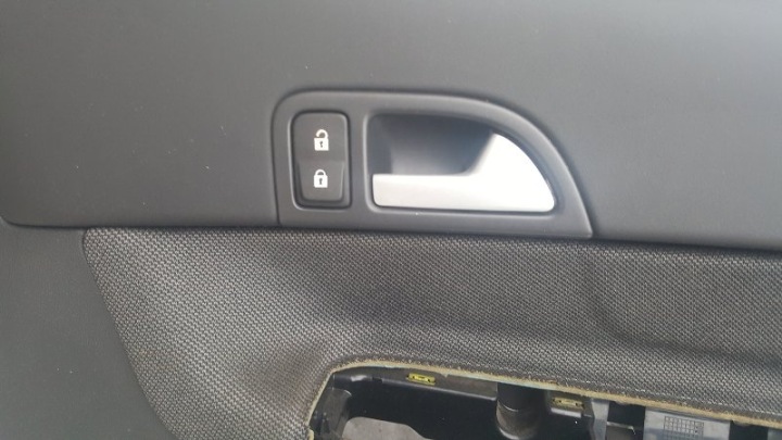 Poignée Interne Droit Bouton VOLVO C30