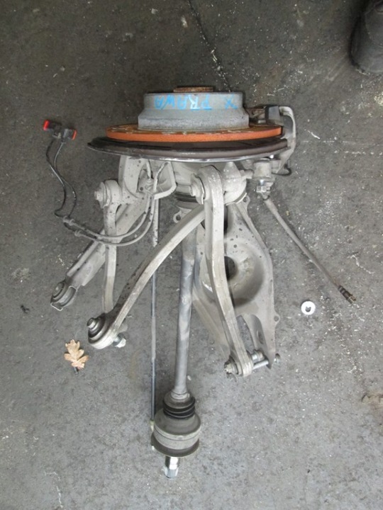 ACHSSCHENKEL RADNABE RADLAGER SCHENKEL HECK RECHTS 212 2.2CDI