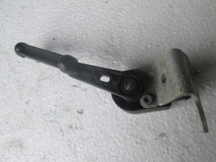 sensor of the level of the lights BMW 5 F10 rear part