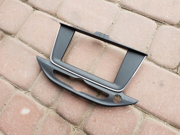 frame cover wyswietlacza Opel Astra K 39009825