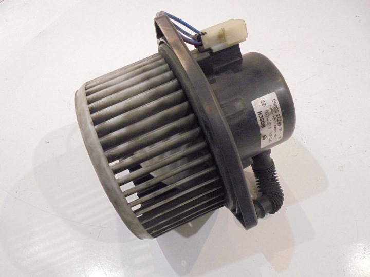 heating air conditioning devices NISSAN PRIMERA P11