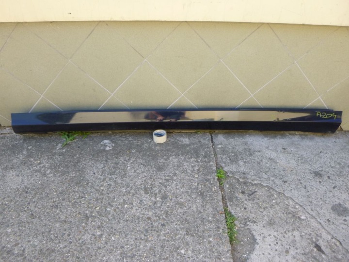 Mercedes C Klasa 204 cap threshold moulding left