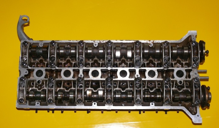 head. of the engine right MERCEDES S-KLASA W140 6.0 S600 91-94 SPLANOWANA!