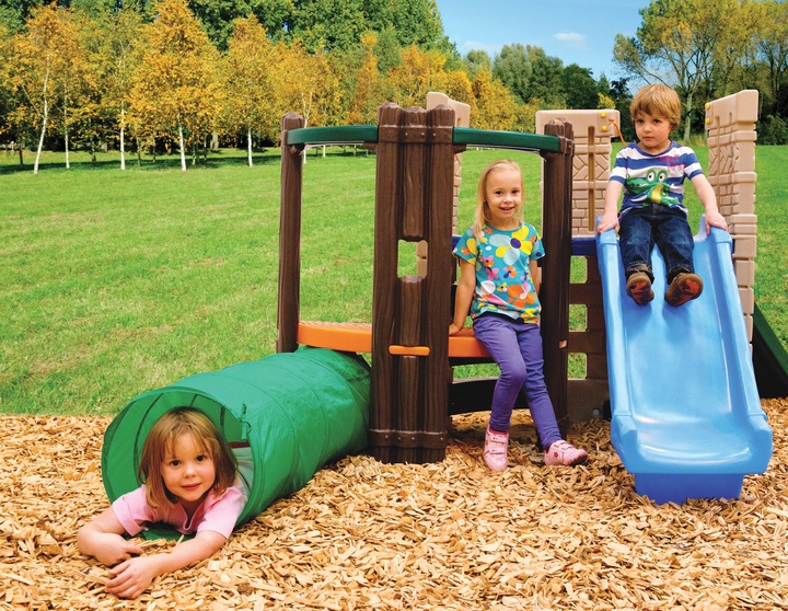 Горка little Tikes Hide & seek Climber. Спортивно-игровой комплекс little Tikes Twin Slide tunnel Climber. Лабиринт little Tikes Jungle Climber. Спортивно-игровой комплекс little Tikes seek & explore Climber.