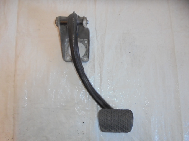 фото №1, Mercedes ml w164 педаль тормоза