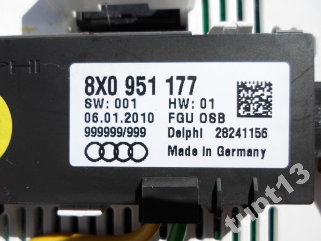 фото №2, Audi a1 лампа салонная освещение 8x0951177