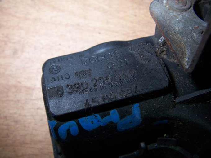 Механизм дворник фара saab 95 левый '98 Оригинал