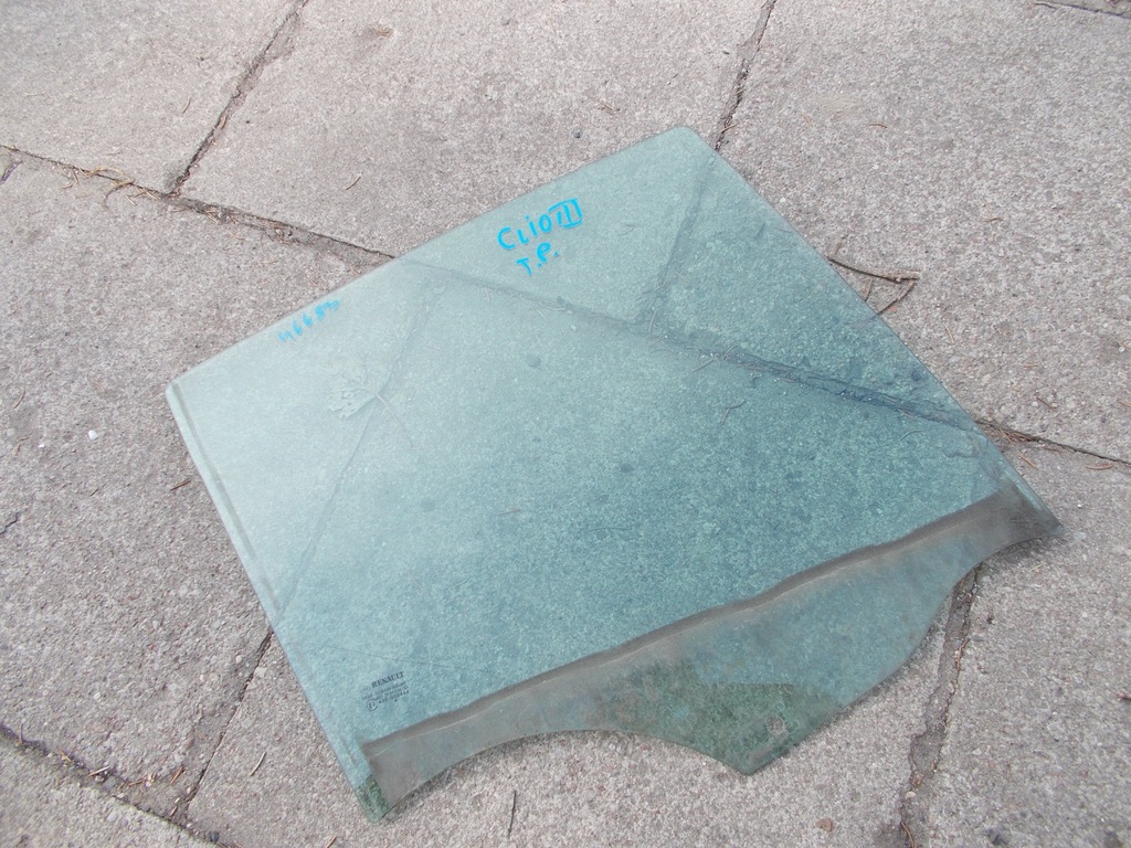 фото №1, Скло renault clio iii '04 задня правий znakowana #