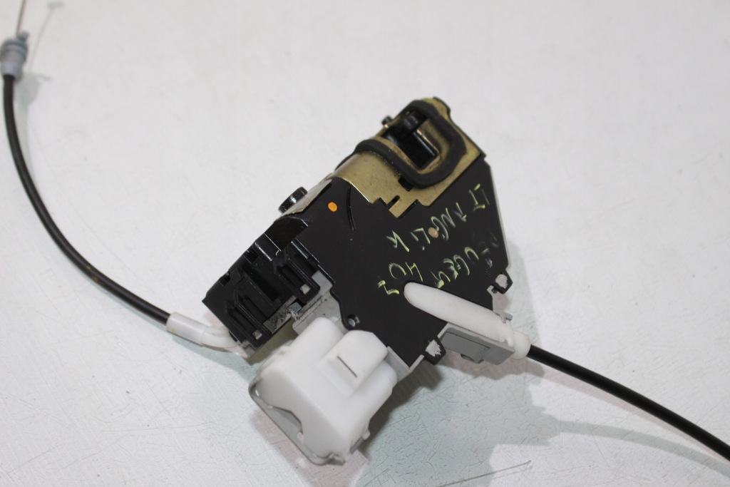 фото №3, Замок левый задний дверь peugeot 407 sw kombi 6 pin