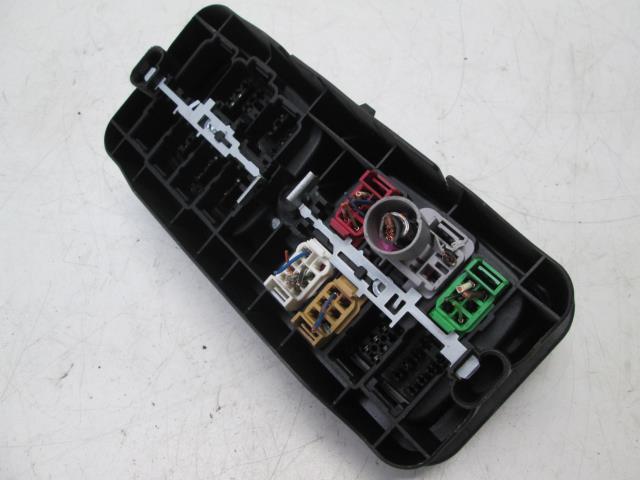 фото №5, Корпус реле vw polo 9n 1.4 tdi