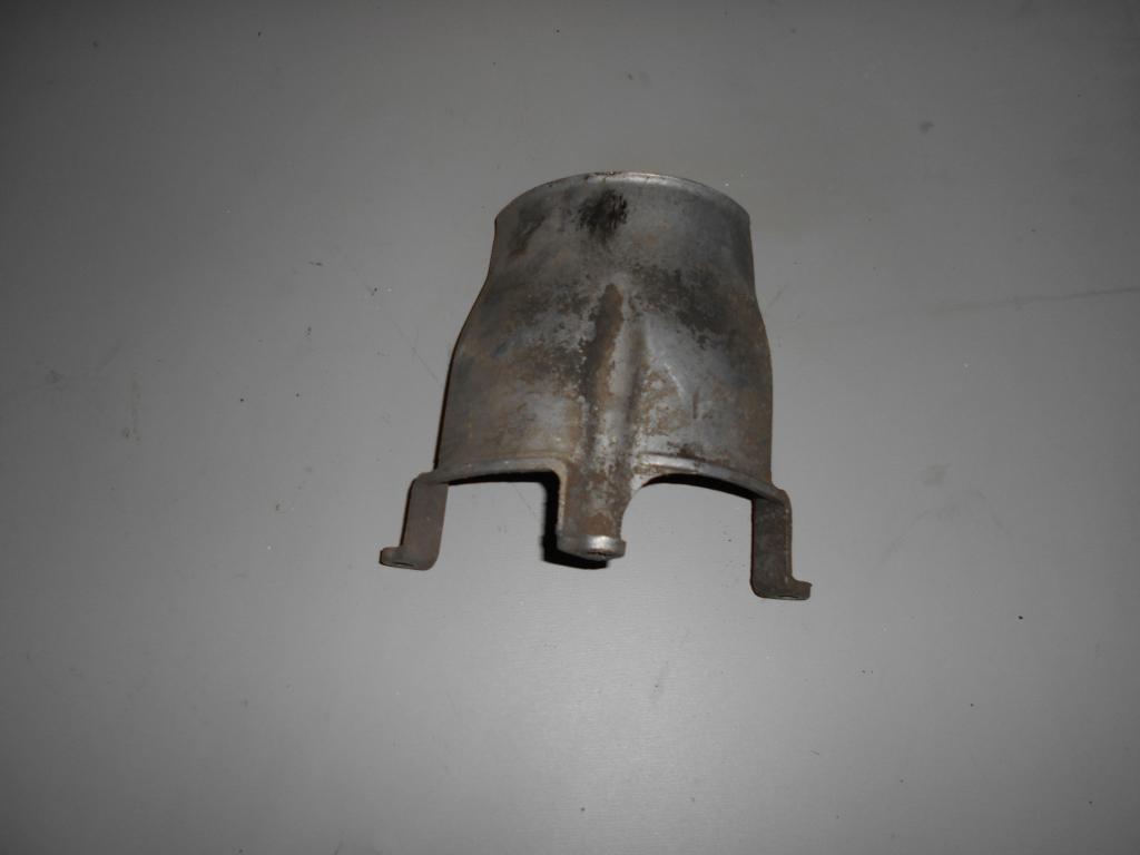 Купить Накладка полуось audi a4 b5 2.5 tdi 8d0407721