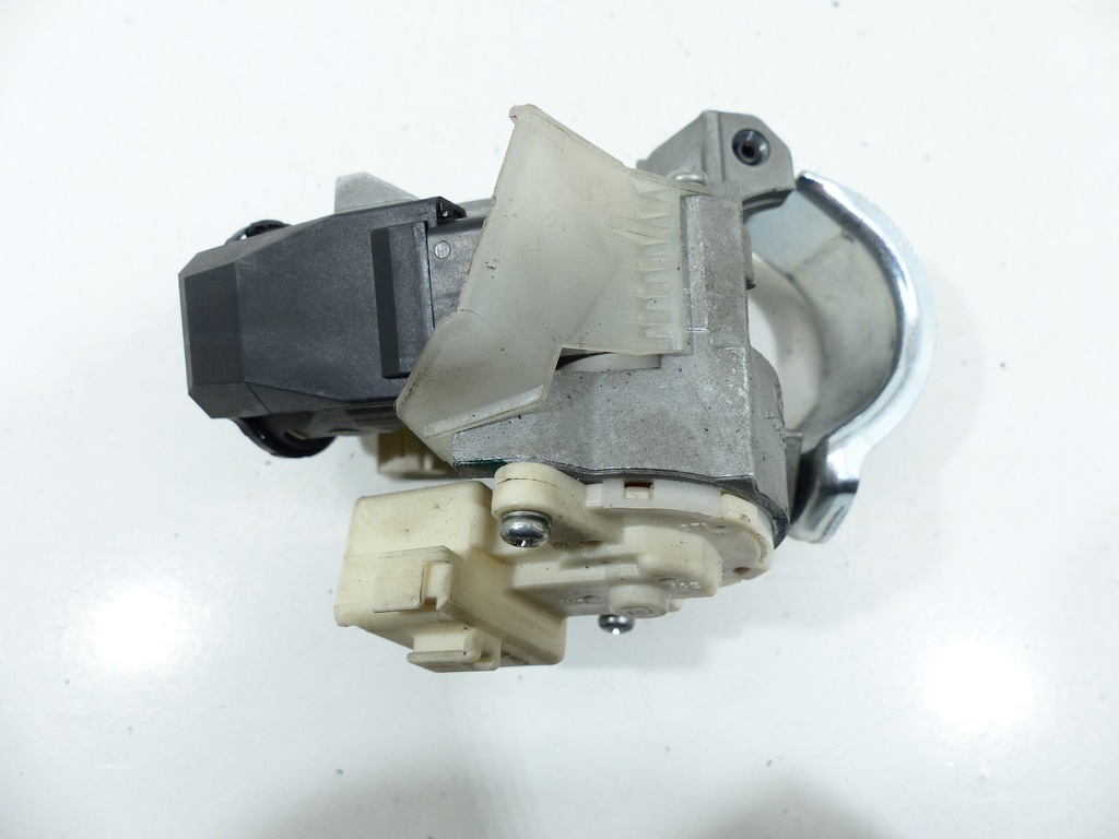 фото №11, Corolla e15 1.6 valvematic бортовий комп'ютер 89661-02t41