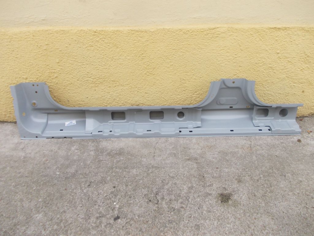 фото №2, Hyundai sonata 98- порог правый