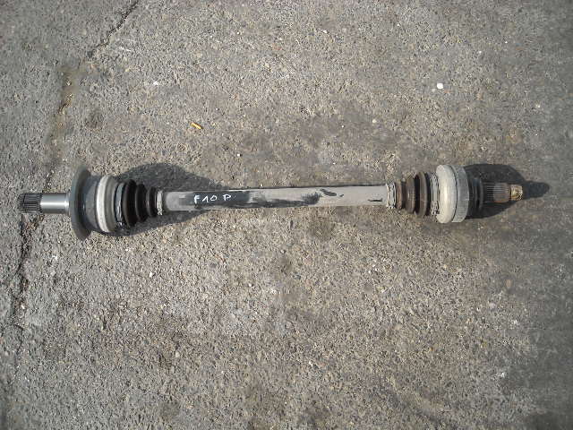 Купити Bmw 5 f10 f11 3.0d привідний вал ліва права