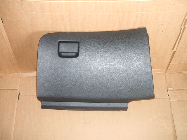 фото №1, Nissan qashqai ii 13- бардачок пасажира 68510-4ehoa